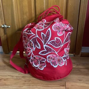 Vera Bradley Rosy Posies Drawstring Laundry Bag